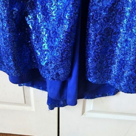 BLUE PROM DRESS | PROM DRESS | SEQUIN DRESS | SEQUIN PROM DRESS | BLUE DRESS - Picture 5 of 6